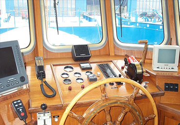 Yacht Communication & Navigation System